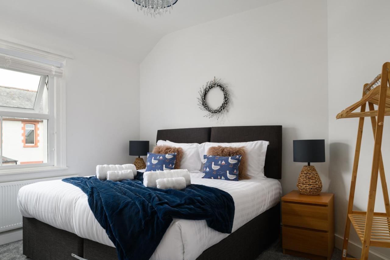 Holiday home Modern, Light And Airy Townhouse In Llandudno, West Shore